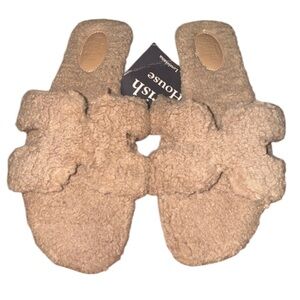 Trendy Boutique Tan Fuzzy Slippers